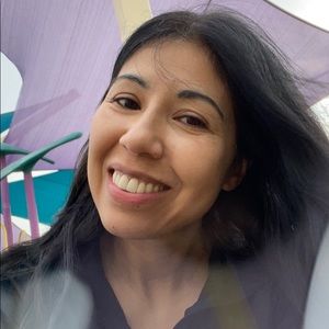 Meet your Posher, Gabriela